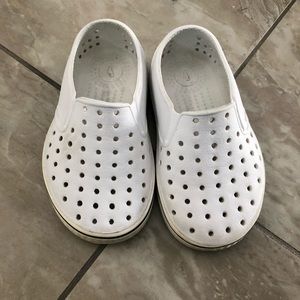 Super cute white Native Miles for spring